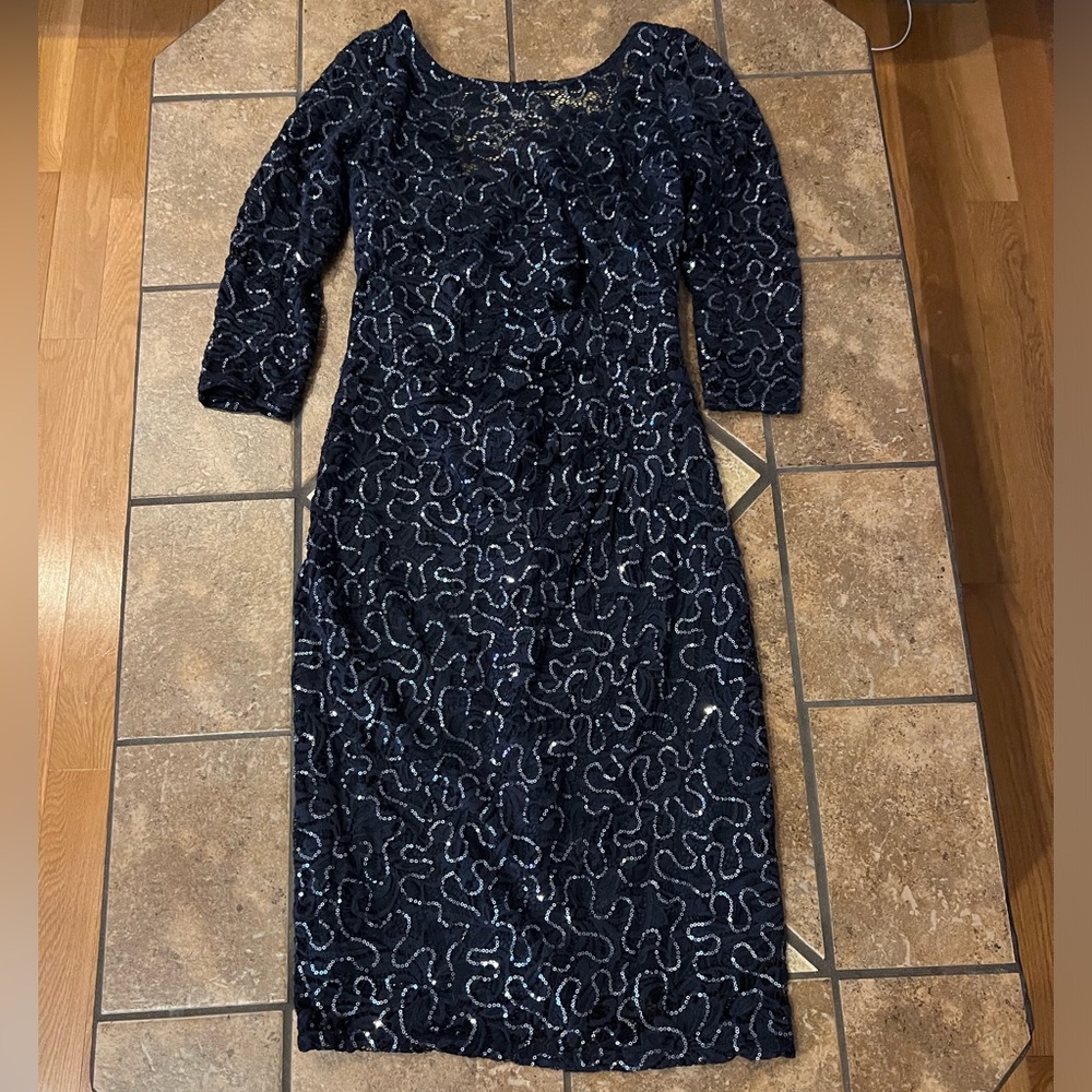 Women’s Navy Formal Dress Size 4